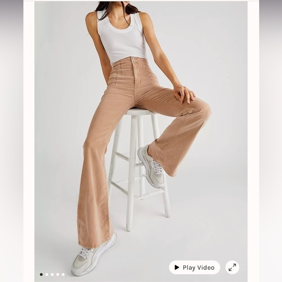 Free people jade corduroy flare pants Nwot size 30
